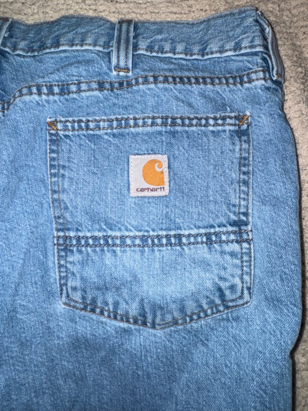 Carhartt Classic Light Wash Denim Jeans Size 36 x 28 - Picture 2 of 6